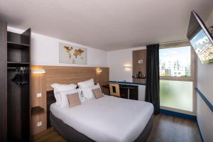 Hotels Kyriad Paris Ouest - Colombes : photos des chambres