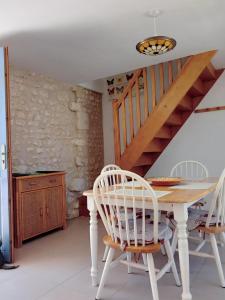 Villas Chez Goret Gites - Gite Skippy Couples only : photos des chambres