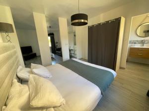 Appartements Villa KIKO Spa & Sauna privatifs proche Sarlat : photos des chambres