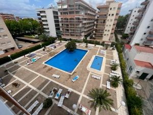 COSTA DAURADA APARTAMENTS CENTER