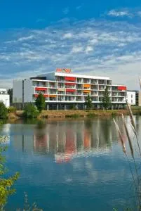 Appart-Hôtel Mer & Golf City Bordeaux - Bruges - 伊斯内斯