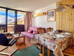 Appartement 2 pièces lumineux, 5 pers, proche pistes et commerces, balcon sud, animaux admis - FR-1-344-341