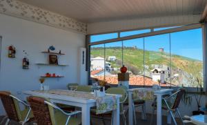 Bozcaada e2 Deniz Otel