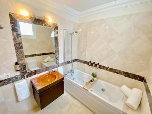 Luxury Villa San Borondón private heated pool Free Car except Christmas