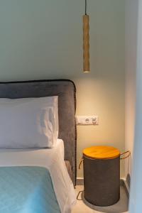 City and Sand Suites