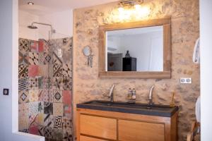 B&B / Chambres d'hotes Le Mas des Romarins, FAYENCE : photos des chambres