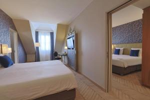 Hotels Dream Castle Hotel Marne La Vallee : Suite 2 Chambres avec Accès au Spa