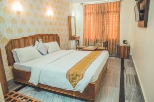 Hotel Priya Palace
