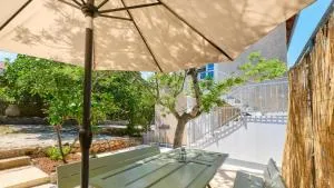 Apartments Pino - Ilovik