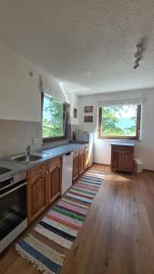 Forestside House Gacka with relax area