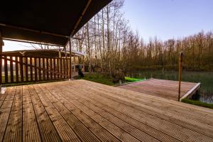 Arcadia Safari Tent in private 5 acre field