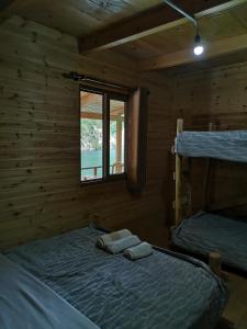 Riverside Komani Lake