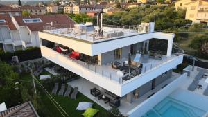 Magic Luxury Apartments