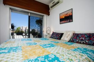 ARTEMIS 3, Beachfront Boutique Apartment