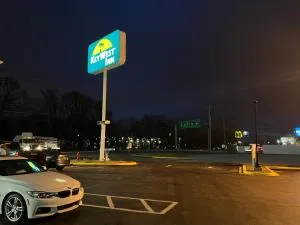 Key West Inn - Tuscumbia - ماسل شولز