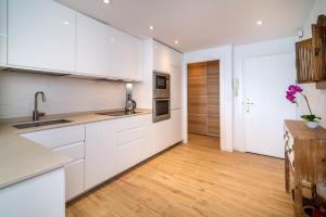 VB Best Waterfront 2BDR Apt in Benalmadena