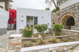 LE PETIT Ενα μικρό αλλά όμορφο σπίτι