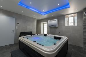 Maisons d'hotes LA VALLEE JOLY : photos des chambres