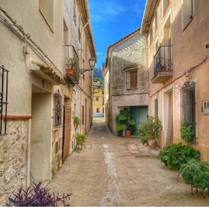 CASA LOLA Naturaleza, Montañas y Piscina Compartida De Pueblo