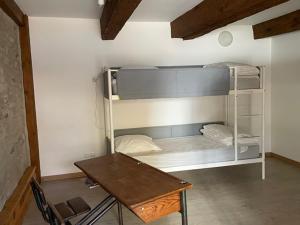 Appt spacieux, charme de la pierre Catalane