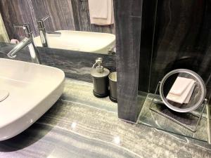 Mangio Dubrovnik Silver