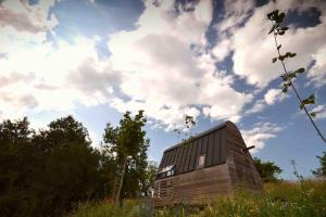 Maisons de vacances Tiny House La Petite Garenne : photos des chambres