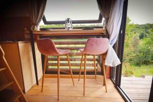 Maisons de vacances Tiny House La Petite Garenne : photos des chambres