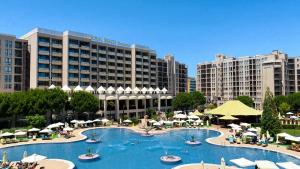 ROYAL BEACH Modern Private Apartments in center Sunny Beach