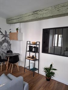 Appartements echappee belle en plein coeur d auxerre : photos des chambres