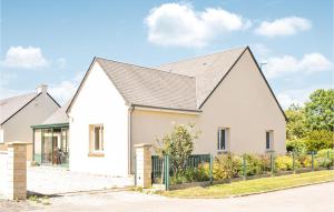 Maisons de vacances Nice home in Sainte-Mere-Eglise with WiFi and 3 Bedrooms : photos des chambres