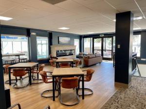 Peak 9 Studio of Dreams