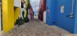 Hostal Guelaguetza Flor de Piña con Baño Propio