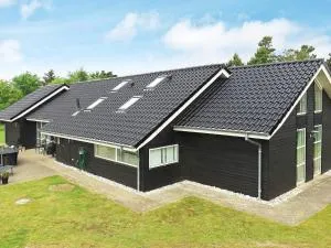 Four-Bedroom Holiday home in Blåvand 24 - Vejers Strand