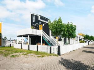 5 person holiday home on a holiday park in Ebeltoft