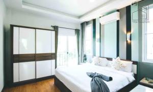 Villa Rajapruek Entire 3 villas 7 bedrooms near Airport