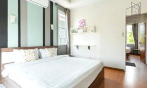 Villa Rajapruek Entire 3 villas 7 bedrooms near Airport