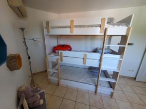 Appartements Charmant logement T3 amenage avec soin. : photos des chambres