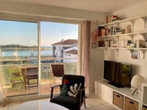 Appartements Appartement avec vue imprenable sur le port : photos des chambres