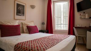 Hotels Kyriad Nimes Centre : photos des chambres