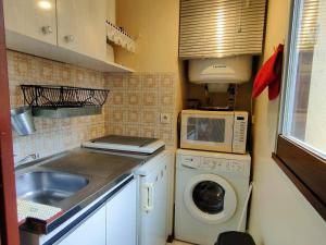 Studio proche centre 4 pers, parking, balcon - FR-1-234-249