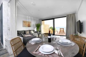 Villa Dorra Coast Suites