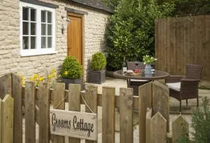 Grooms Cottage - Bruern