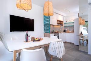 NEW ReLux Hvar Remote Luxury Homes