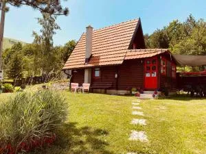 Brvnara ispod Čigote - Krajevi