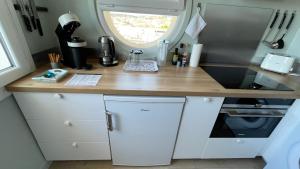 Appartements Vue sur rade appartement elegant vaste climatise etage eleve ascenseur proche parking et toutes commodites au coeur du Toulon historique : photos des chambres