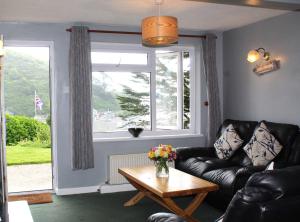 Cornish Riviera - Mount Brioni