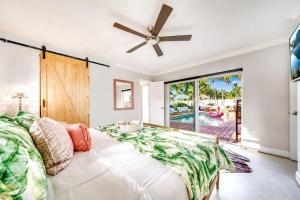 Pompano Pool Paradise