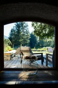 Hotel Gasthof Hirschentenne - 施塔姆斯