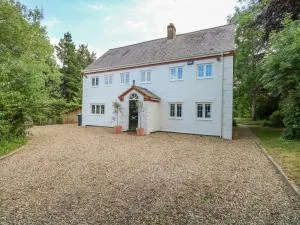 The Firs - West Bradenham