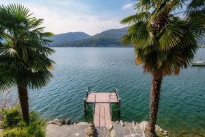 Bellariva Lakefront by Quokka 360 - flat with private pier